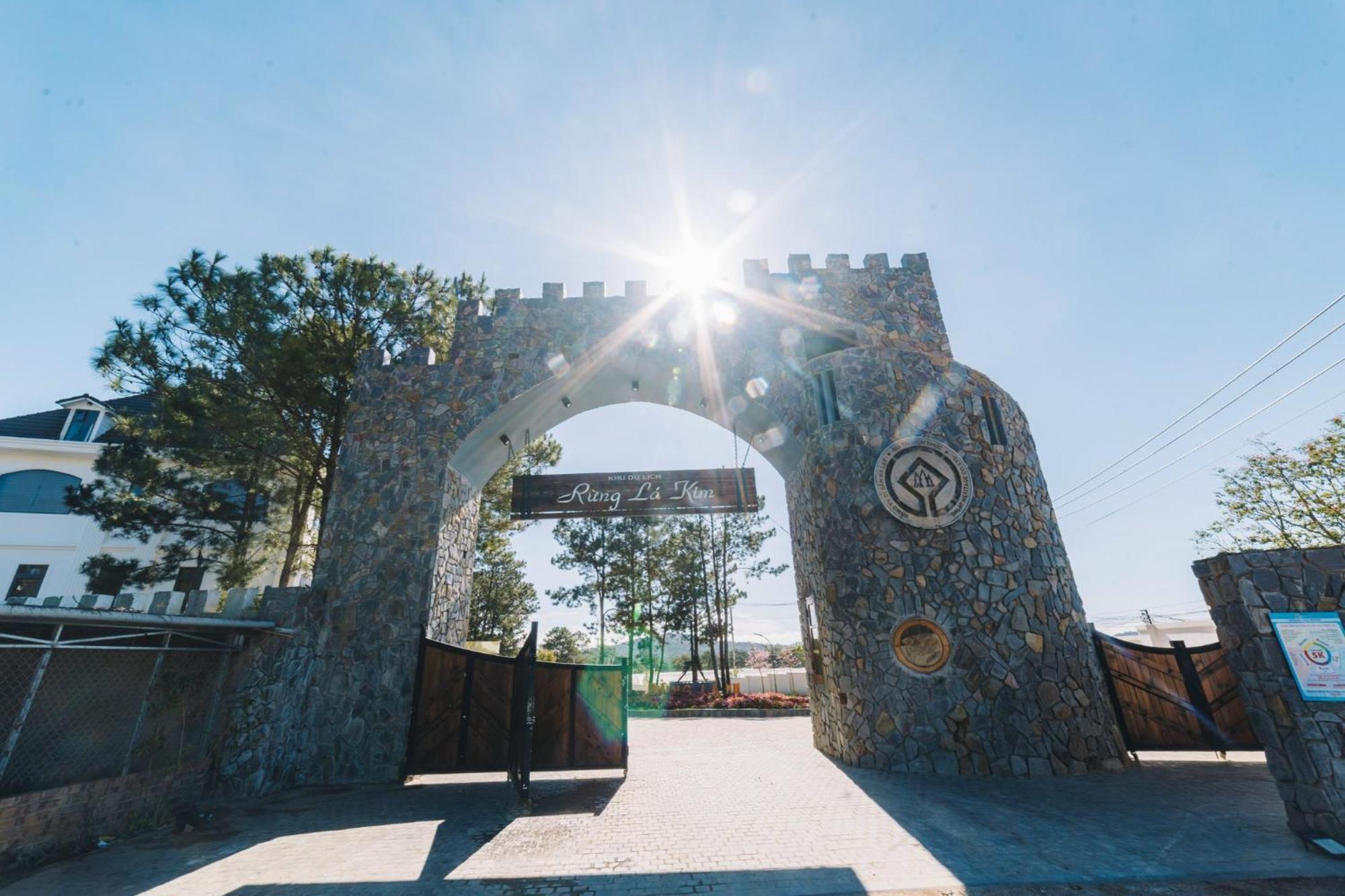 Kim Resort - Khu Nghi Duong Rung La Kim Dalat Exteriör bild